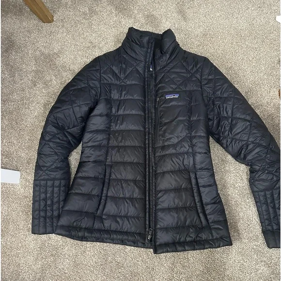 Size small Patagonia jacket, hardly worn - Picture 1 of 1